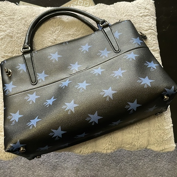 Coach Handbag - Picture 2 of 16